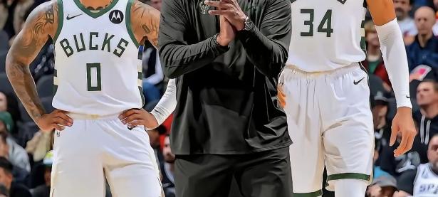 九游-塔图姆在雄鹿比赛中大比分获胜，比赛局势复杂引发热议！全场沸腾不已的简单介绍