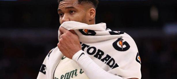 九游-关于字母哥在西班牙队比赛中突破纪录，出色防守引发热议！的信息